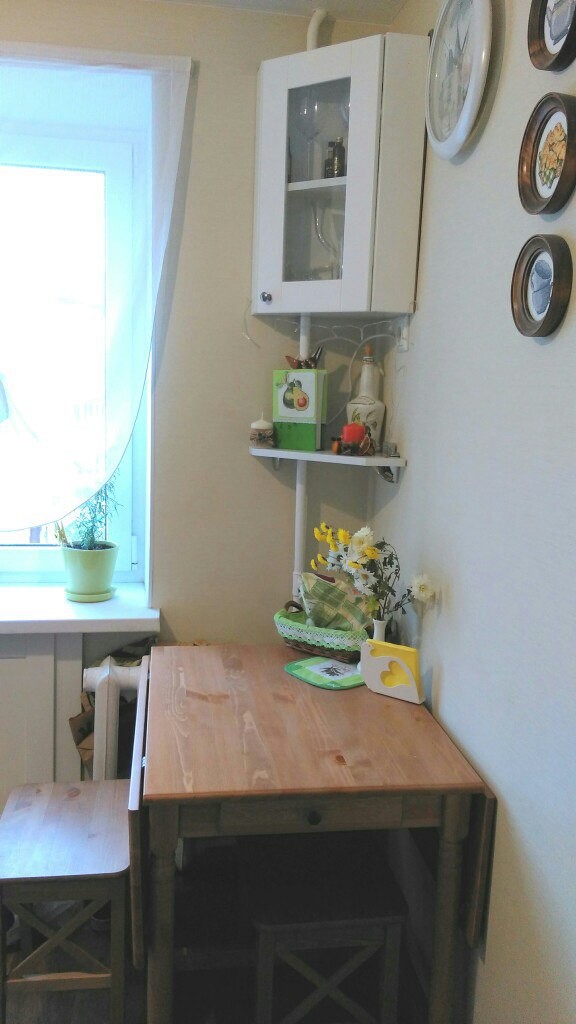 Кухонный стол в хрущевке - как разместить? Лучшие идеи  