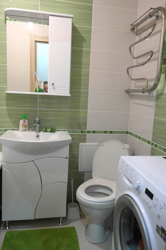 Ванная комната в хрущевке в зеленых тонах - 23 реальных фото  