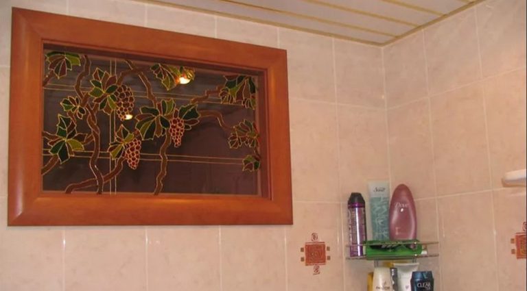 Окно из ванны на кухню в хрущевке
