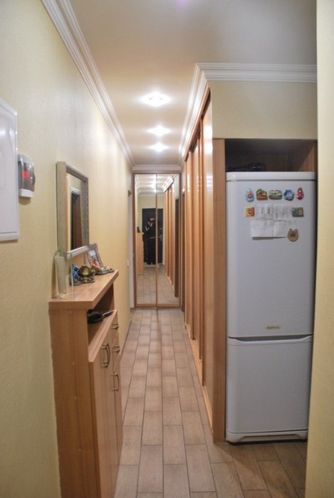 Куда поставить холодильник в хрущевке: 48 фото с примерами размещения  