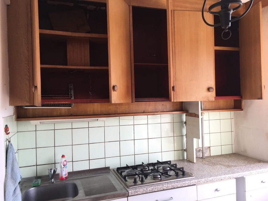 Дизайн кухни 5,8 кв. м с гарнитуром из Икеа за 80.000 рублей и без стола  